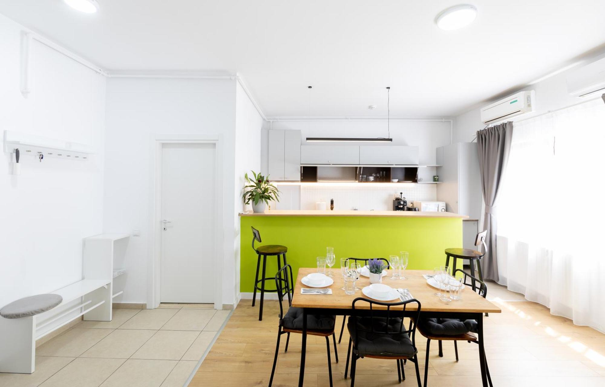 Obor Central Oasis --Secured Parking Nearby --Self Check-In-- 1Min Metro Station Bukarest Exteriör bild